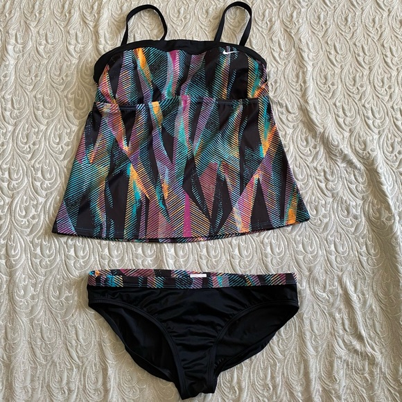 Nike Two pieces swim suit - Picture 2 of 3